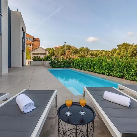 Amazing In Feriehus *